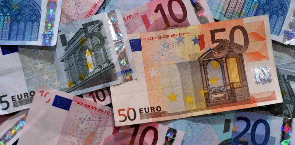 euro-hoy:-a-cuanto-cotiza-este-viernes-08-de-diciembre